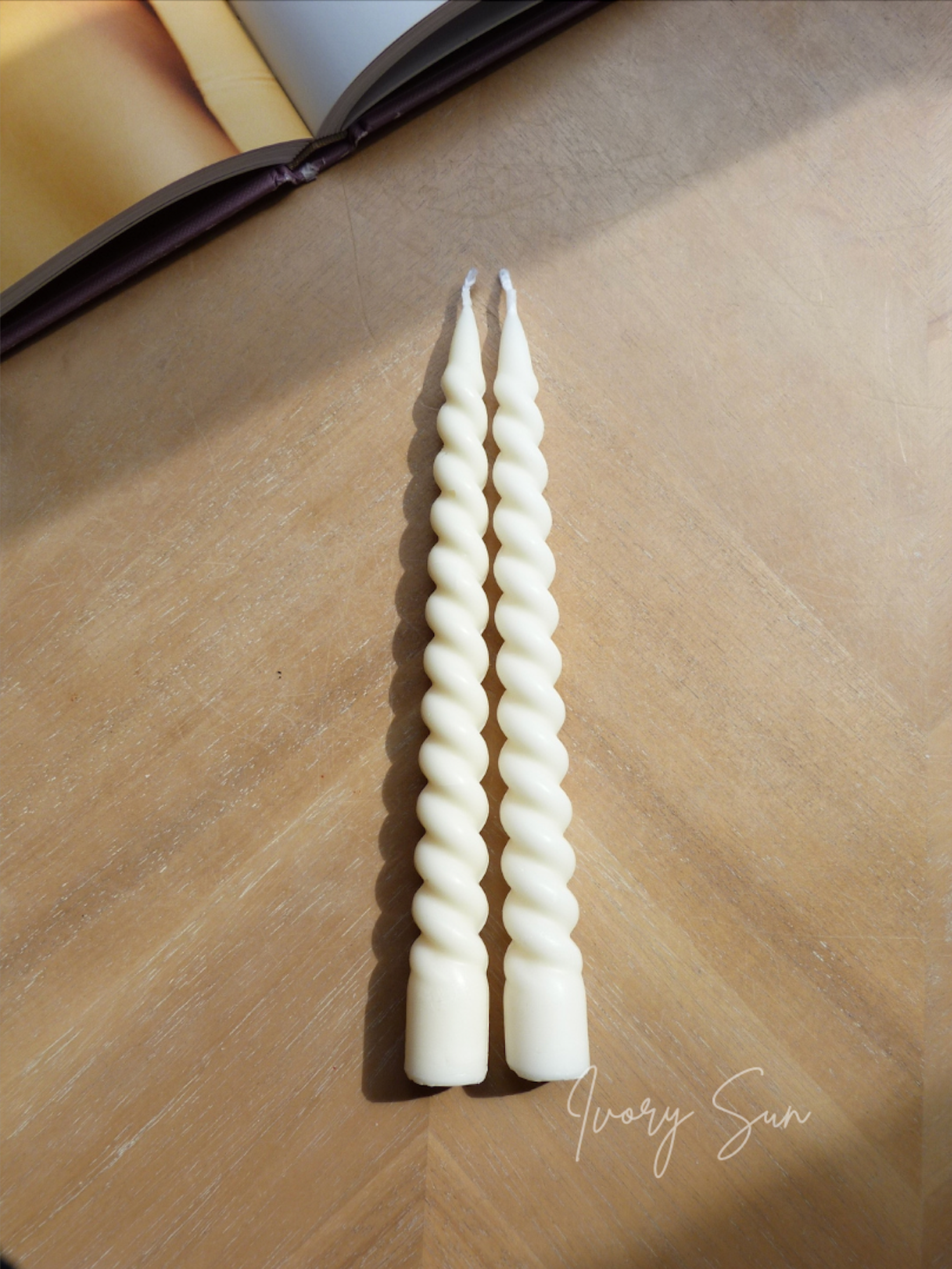 Twisted Narrow Taper / set of 2