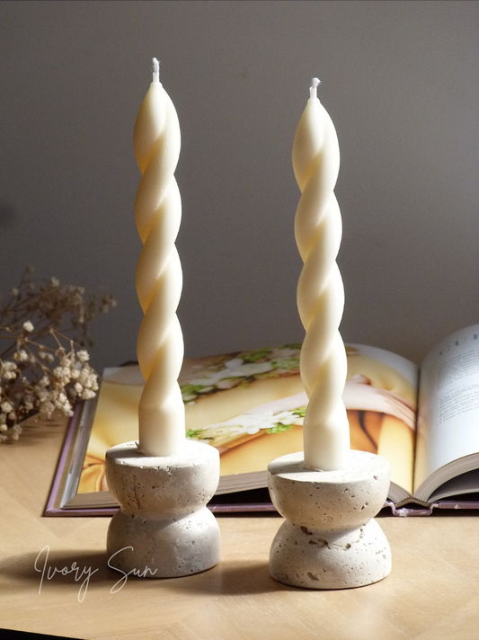 Twisted Taper / set of 2